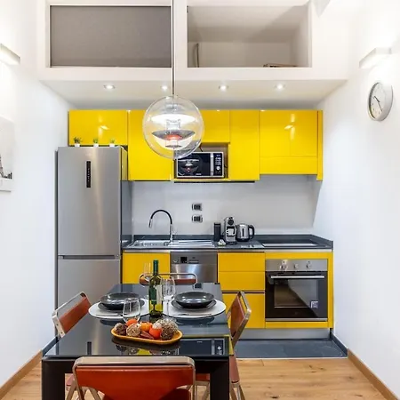 Lejlighed Design I Steps From Fair & Metro